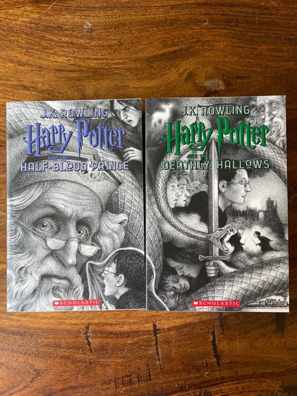 7 Harry Potter Complete Books Set of Seven Scholastic Black White Covers - Picture 11 of 16